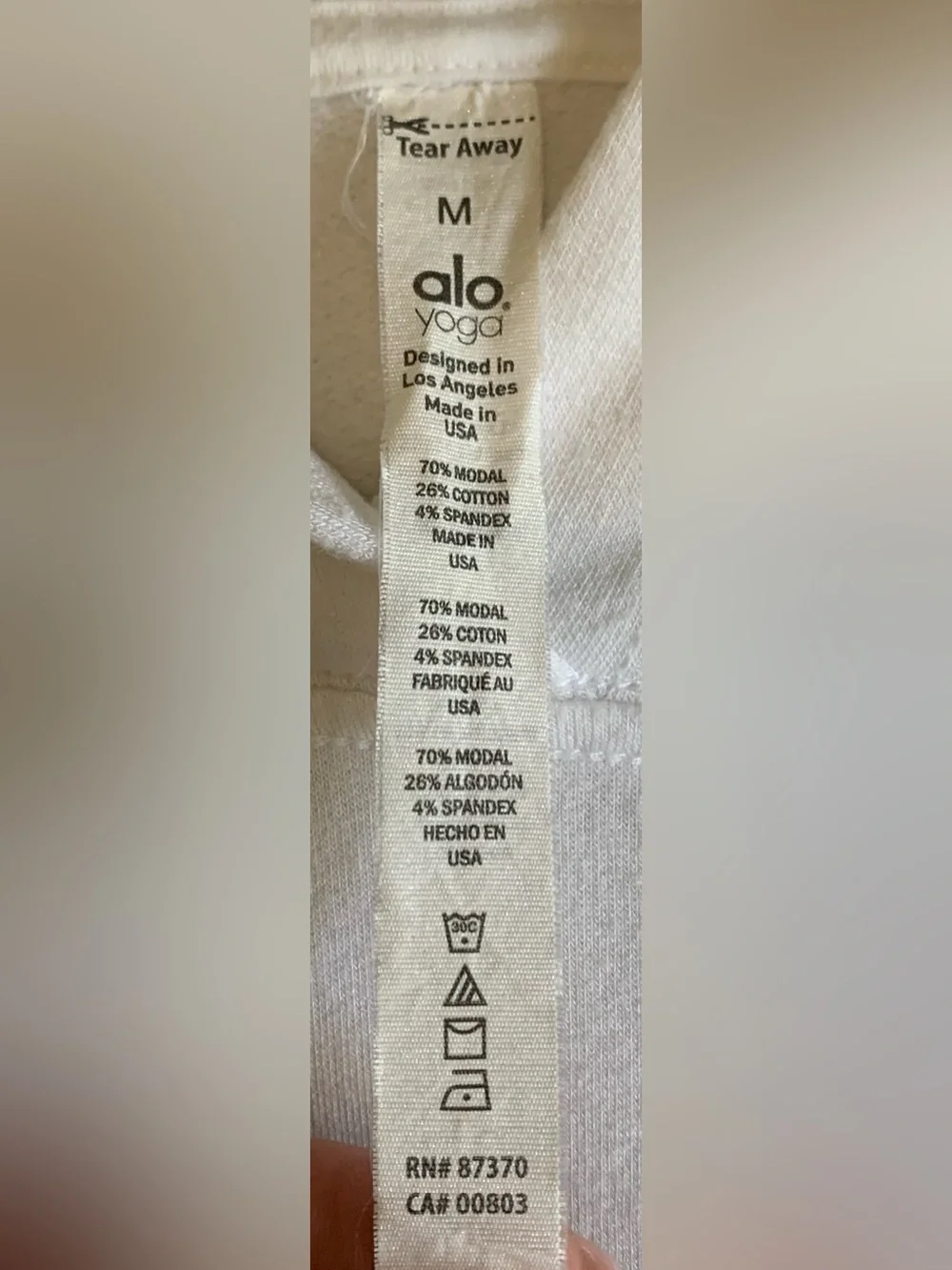 ALO Yoga white pull